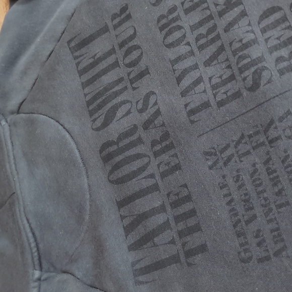 Taylor Swift Eras Tour Official Oversized Hoodie Size Medium In Dark Gray - Picture 7 of 12